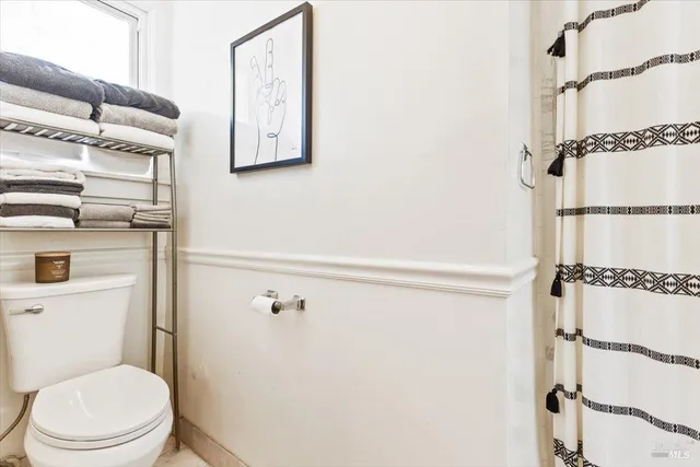 $3,900,000 | 320 Center Street, Healdsburg, CA 95448