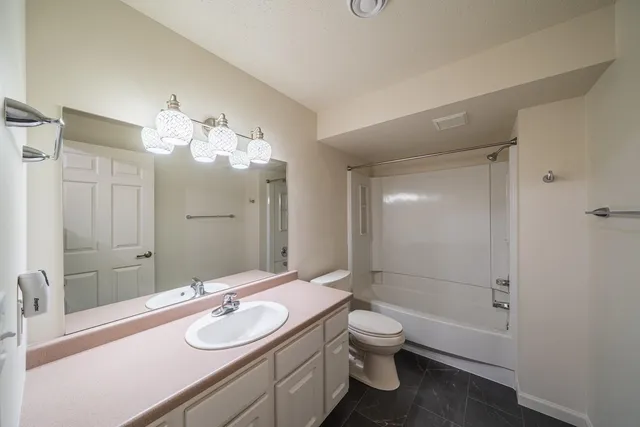 $699,000 | 1986 Long Bridge Road, Detroit Lakes, MN 56501