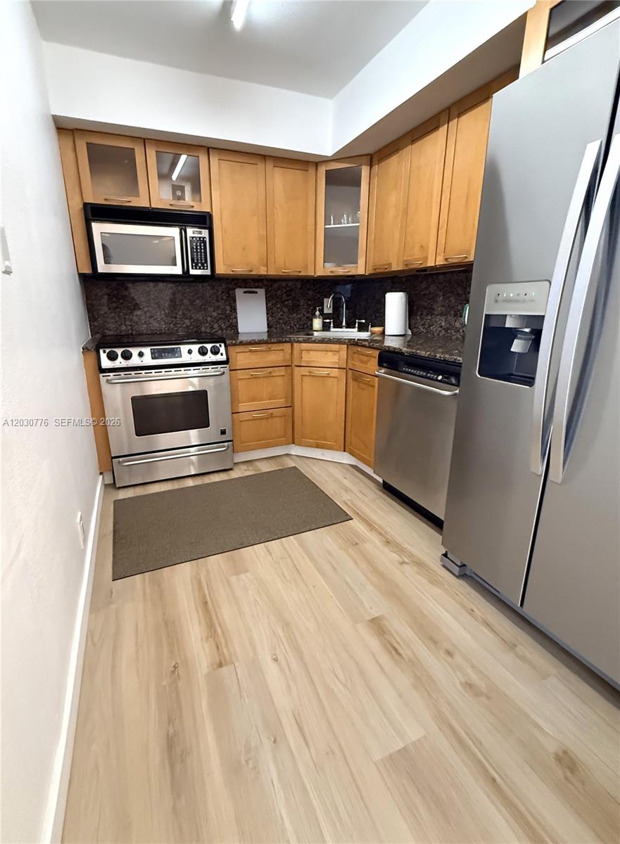 200 Southeast 15th Road, Unit 6A Miami, FL 33129 - Photo 6 of 23 virtually Staged