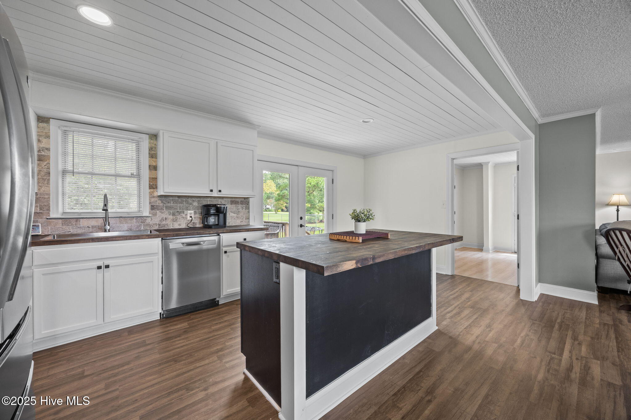 6407 Clarks Neck Road Washington, NC 27889 - Photo 26 of 53 KITCHEN VIEW
