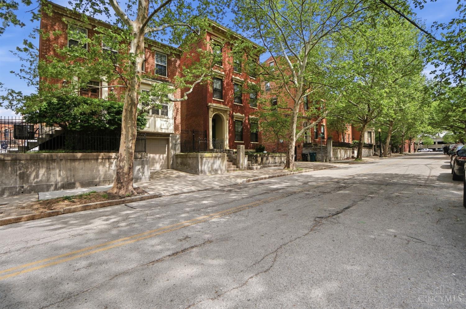 433 Clark Street, Unit B Cincinnati, OH 45203 - Photo 27 of 28