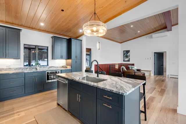 $1,395,000 | 97 Morganite Way, Newry, ME 04261