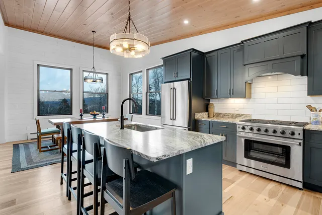 $1,395,000 | 97 Morganite Way, Newry, ME 04261