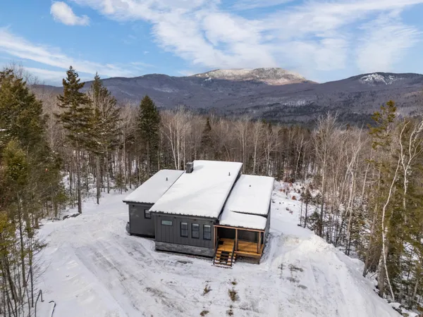 $1,395,000 | 97 Morganite Way, Newry, ME 04261