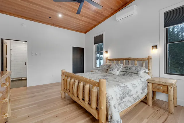 $1,395,000 | 97 Morganite Way, Newry, ME 04261