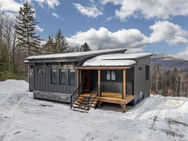 $1,395,000 | 97 Morganite Way, Newry, ME 04261