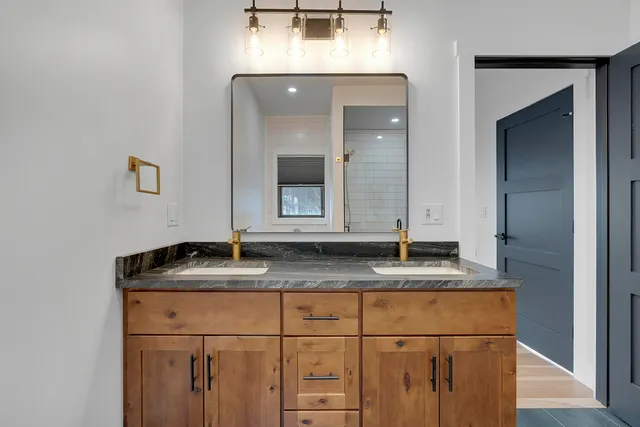 $1,395,000 | 97 Morganite Way, Newry, ME 04261