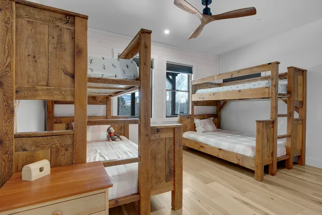 $1,395,000 | 97 Morganite Way, Newry, ME 04261