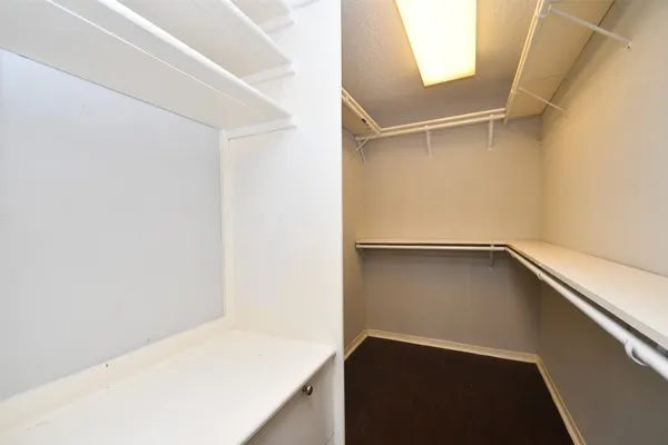 $1,150 | 700 Thicket Lane, Unit 704, Houston, TX 77079