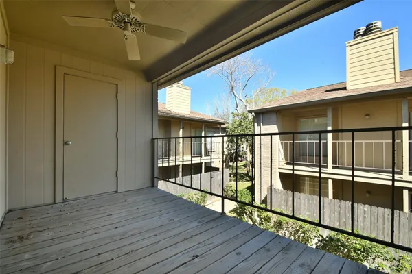 $1,150 | 700 Thicket Lane, Unit 704, Houston, TX 77079