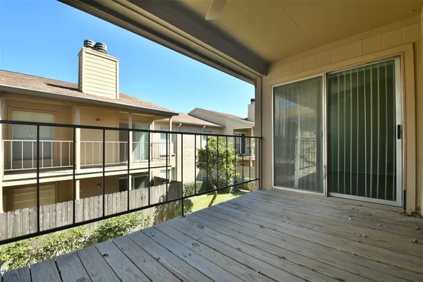 $1,150 | 700 Thicket Lane, Unit 704, Houston, TX 77079