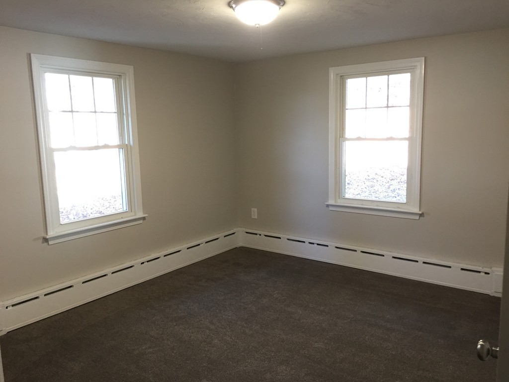 38 West Dudley Road Dudley, MA 01571 - Photo 6 of 13 Gallery Image 6