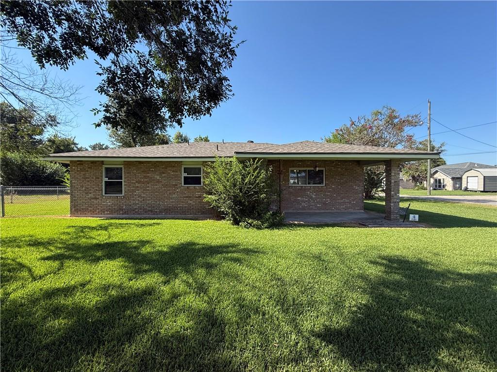 1606 Main Street Laplace, LA 70068 - Photo 1 of 19