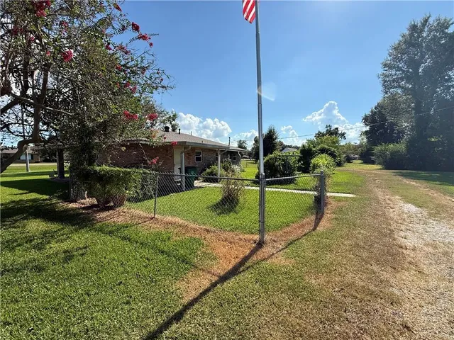 $1,750 | 1606 Main Street, Laplace, LA 70068