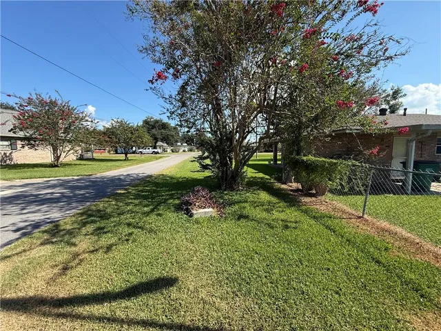 $2,000 | 1606 Main Street, Laplace, LA 70068