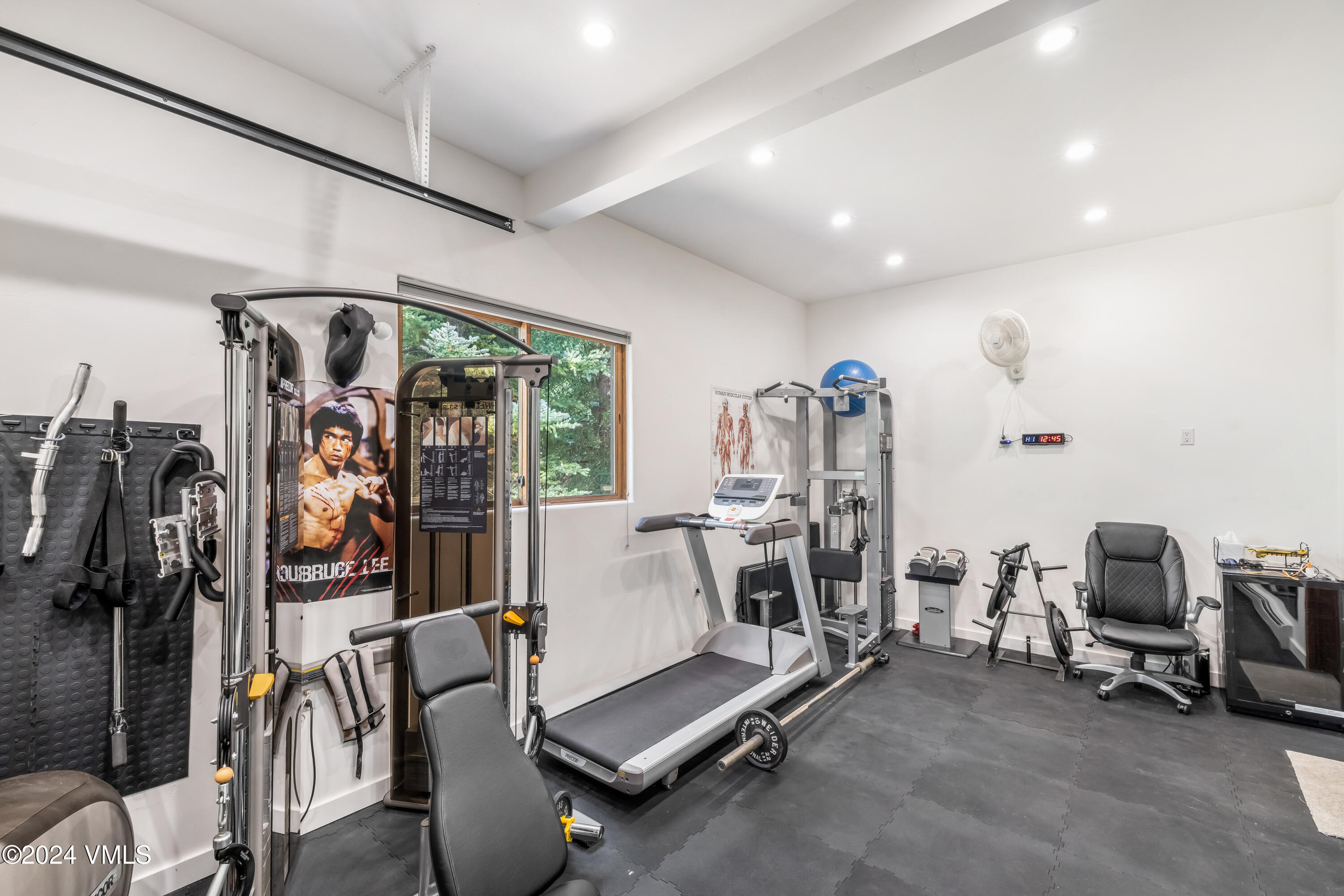 2076 Vermont Road Vail, CO 81657 - Photo 32 of 39 a view of a room with gym equipment