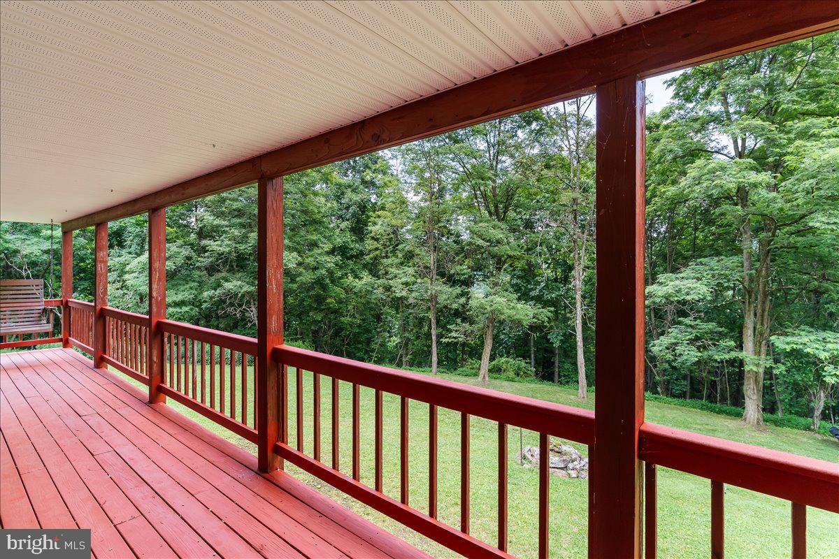 611 Timber Trail McHenry, MD 21541 - Photo 6 of 31