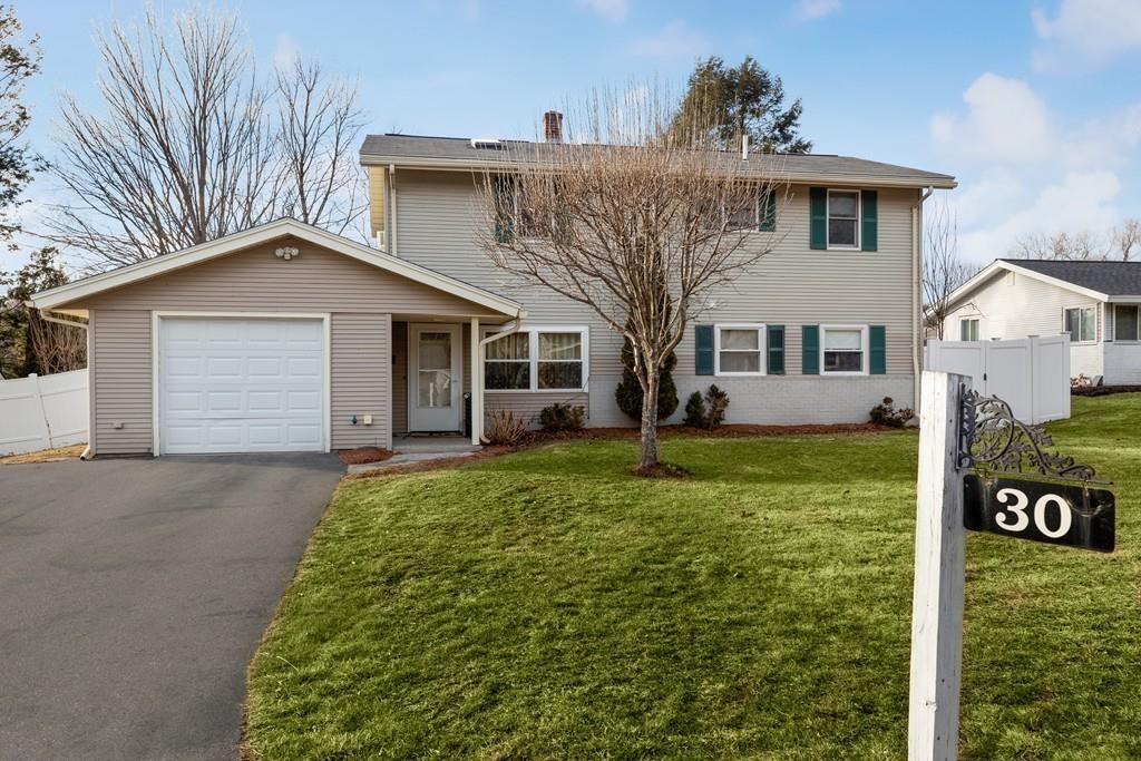 30 Brownlea Road Framingham, MA 01701 - Photo 3 of 40 Gallery Image 3