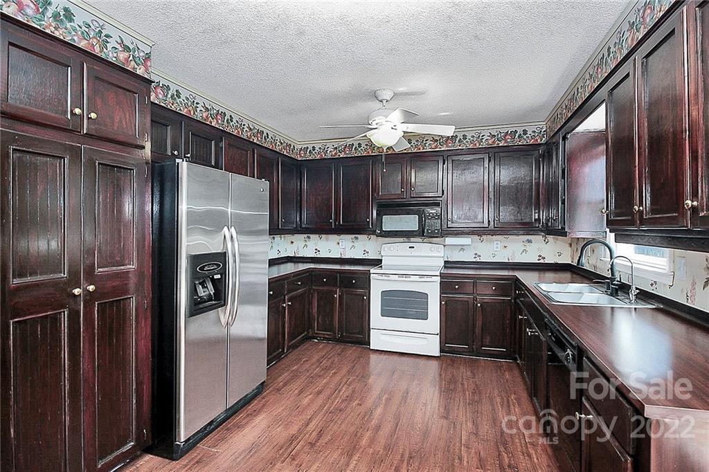 3014 Morgan Mill Road Monroe, NC 28110 - Photo 11 of 33 Gallery Image 11