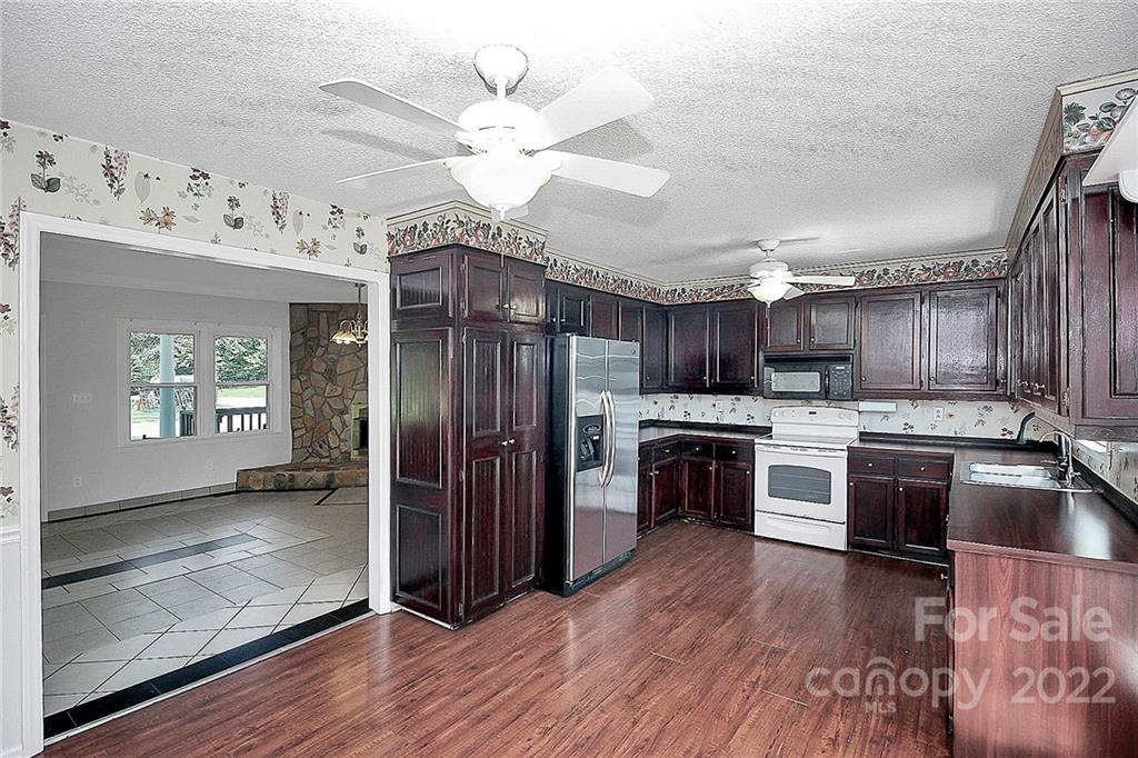 3014 Morgan Mill Road Monroe, NC 28110 - Photo 12 of 33 Gallery Image 12