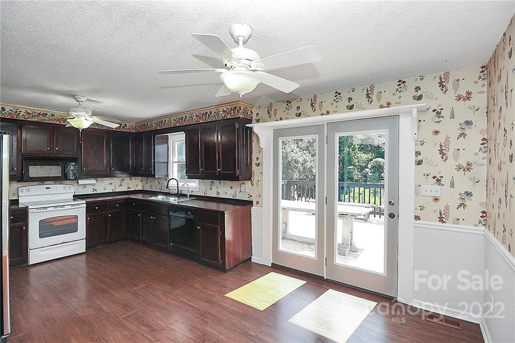 3014 Morgan Mill Road Monroe, NC 28110 - Photo 15 of 33 Gallery Image 15