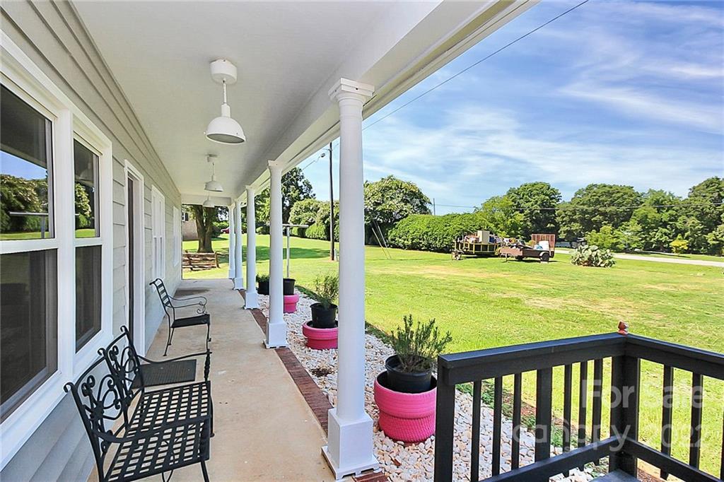 3014 Morgan Mill Road Monroe, NC 28110 - Photo 4 of 33 Gallery Image 4