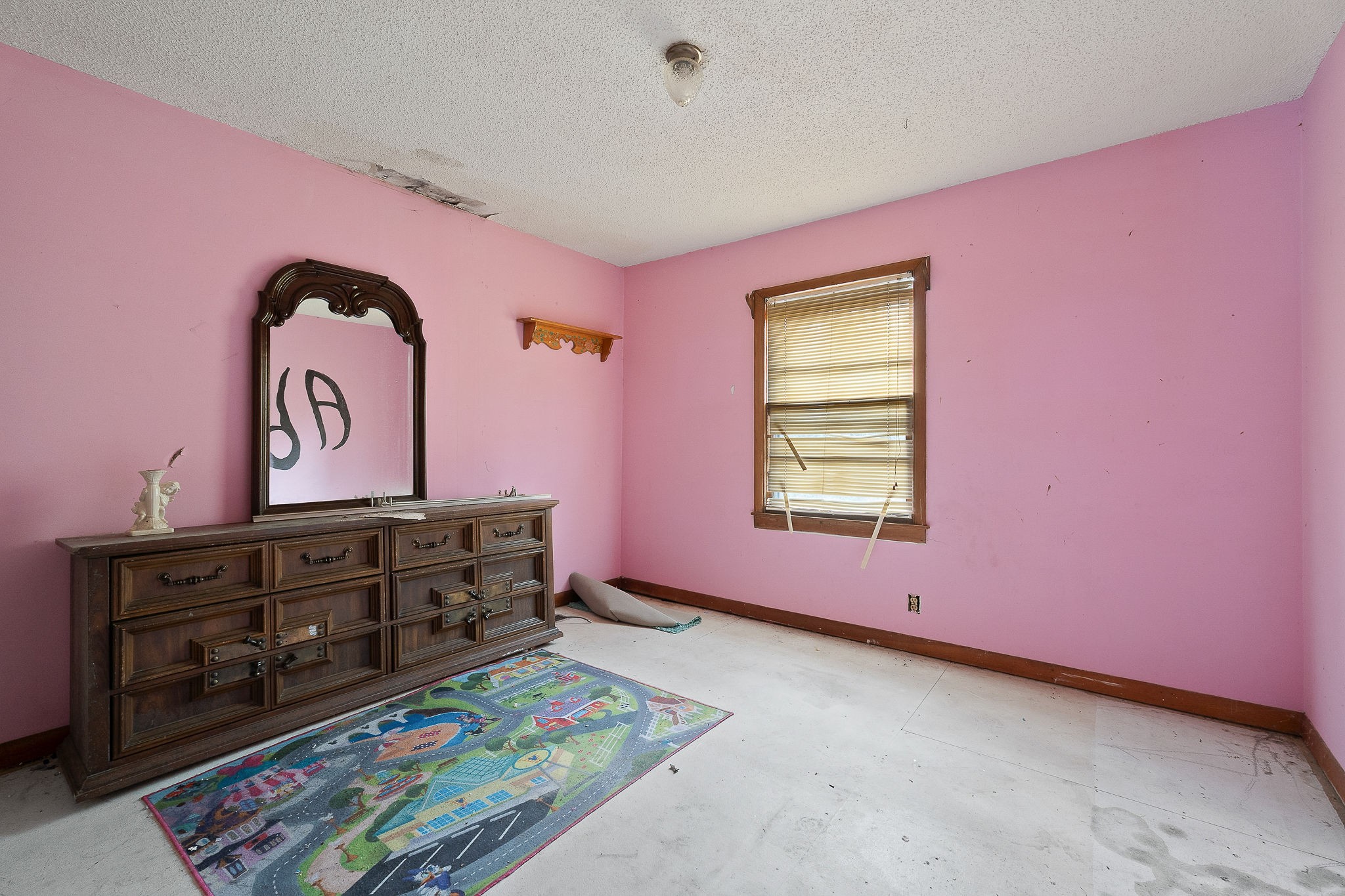2385 Midway Road Smithville, TN 37166 - Photo 13 of 22 a view of livingroom with furniture