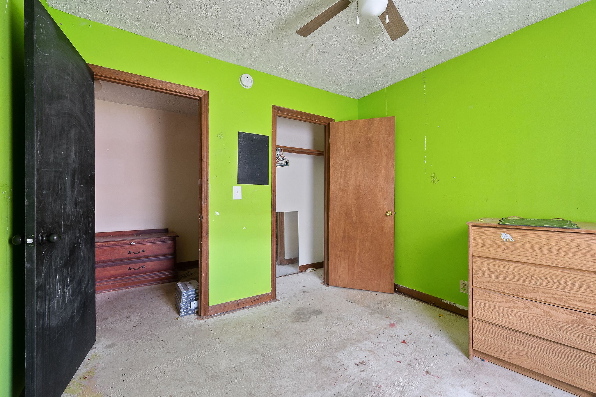 2385 Midway Road Smithville, TN 37166 - Photo 9 of 22 a view of room with furniture and a ceiling fan