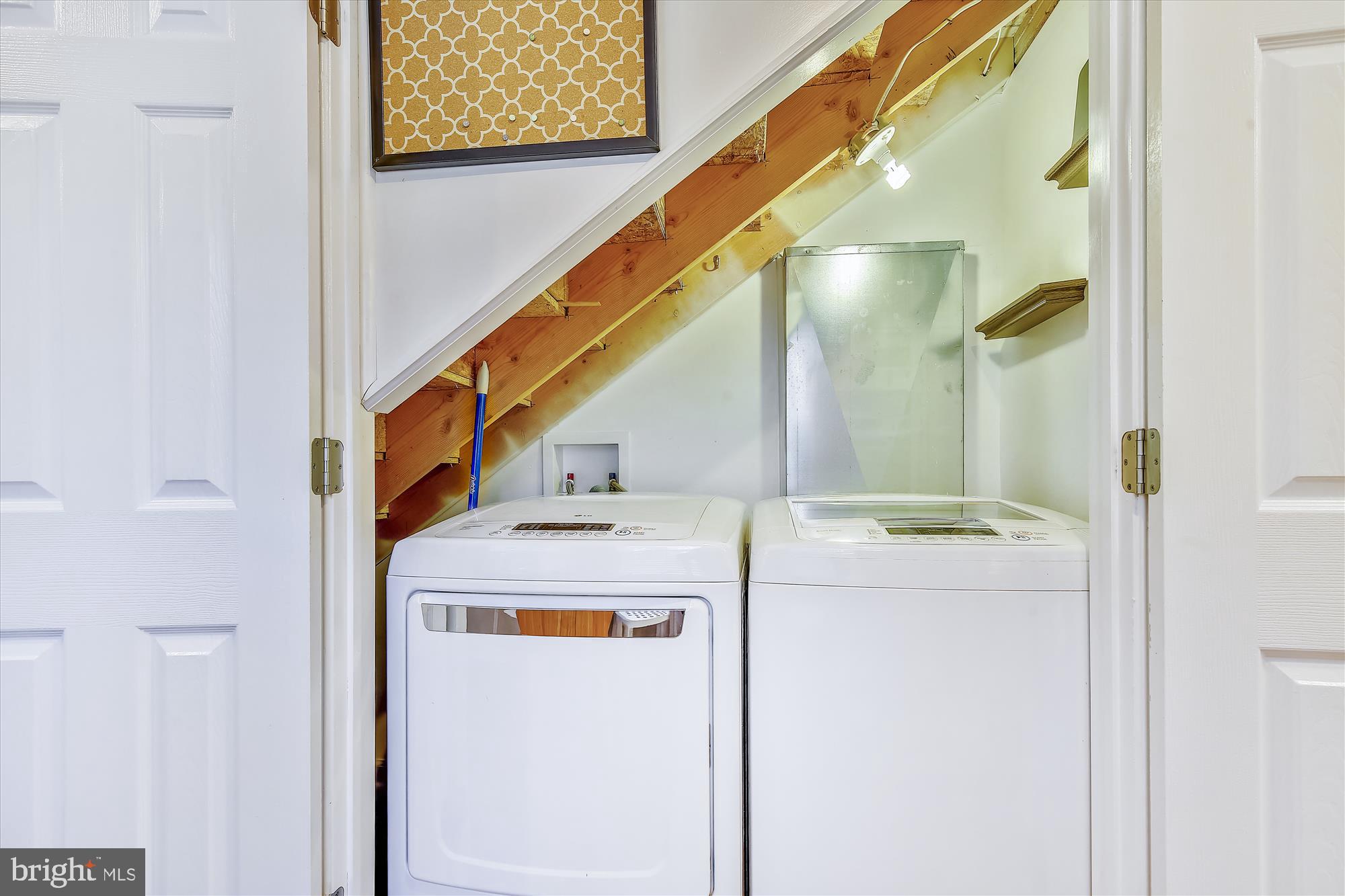 11520 Popes Head Road Fairfax, VA 22030 - Photo 11 of 20