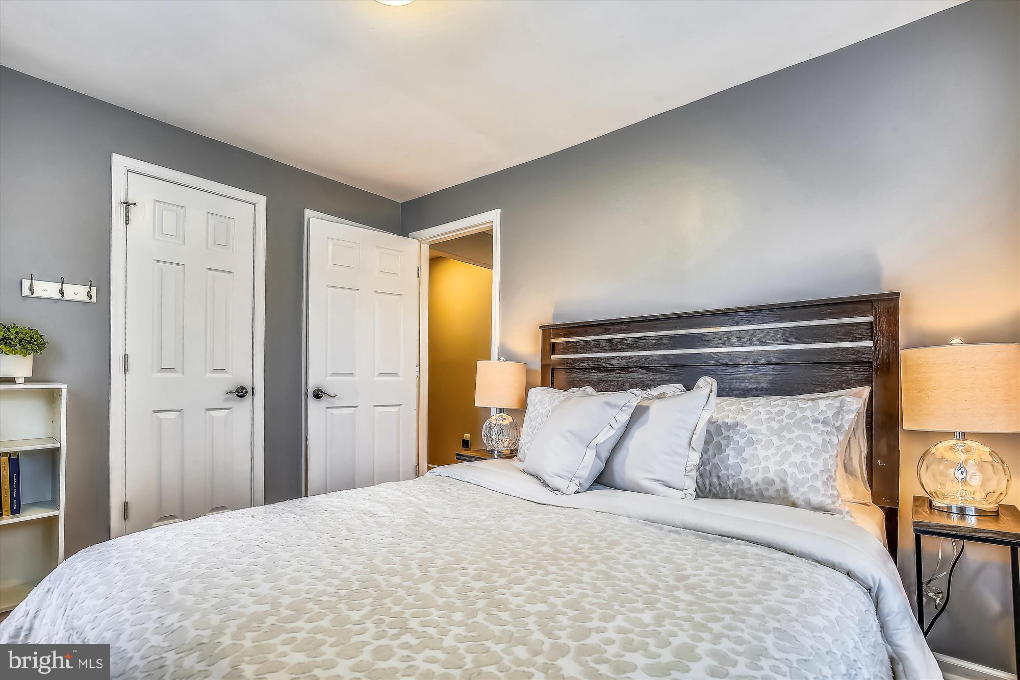 11520 Popes Head Road Fairfax, VA 22030 - Photo 16 of 20