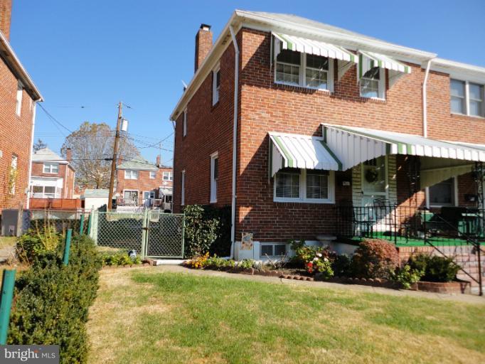 113 Riverthorn Road Baltimore, MD 21220 - Photo 2 of 9 Exterior (Front)