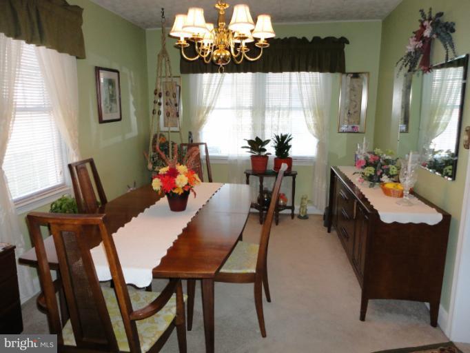113 Riverthorn Road Baltimore, MD 21220 - Photo 4 of 9 Dining Room