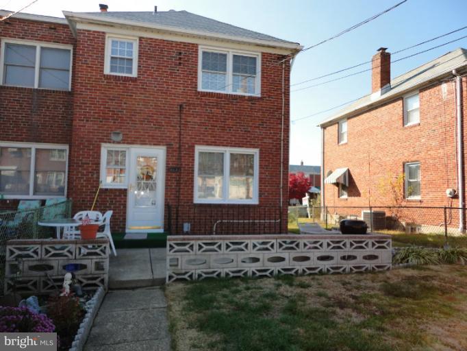 113 Riverthorn Road Baltimore, MD 21220 - Photo 7 of 9 Exterior (Rear)