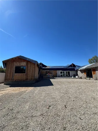 $999,000 | 9312 Lasaine Avenue, Northridge, CA 91325