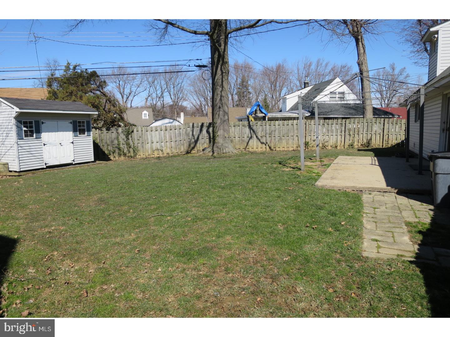 39 Horn Road Levittown, PA 19056 - Photo 9 of 13 Gallery Image 9