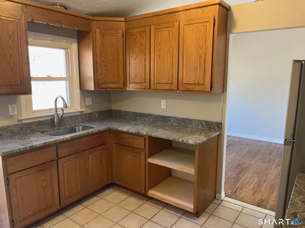 $2,950 | Undisclosed Address, Berlin, CT 06037