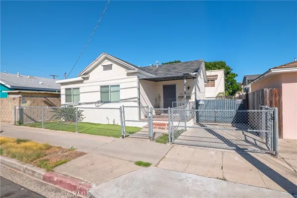 $924,900 | 1316 South Grand Avenue, San Pedro, CA 90731