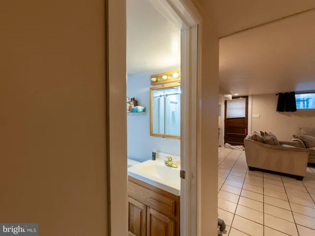 $385,000 | 7039 Crease Lane, Philadelphia, PA 19128