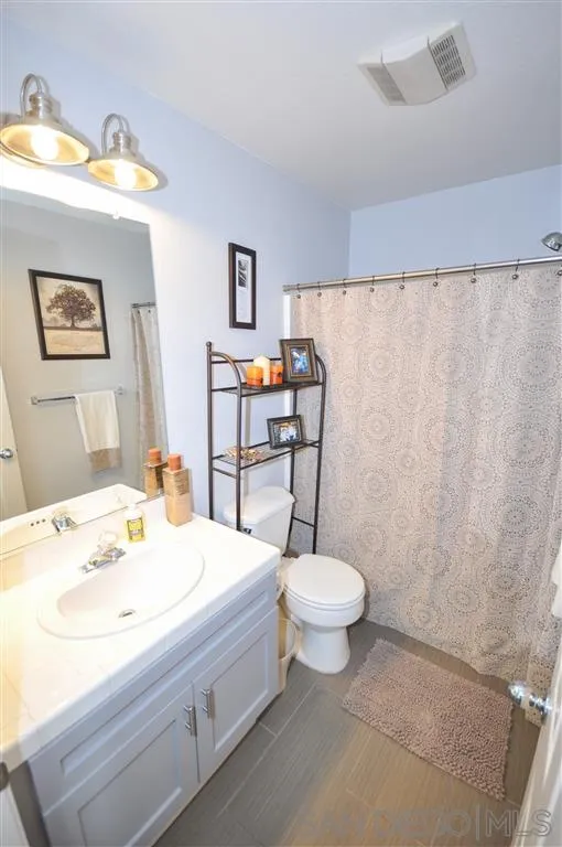 29707 Circle R Court Escondido, CA 92026 - Photo 16 of 25 Gallery Image 16