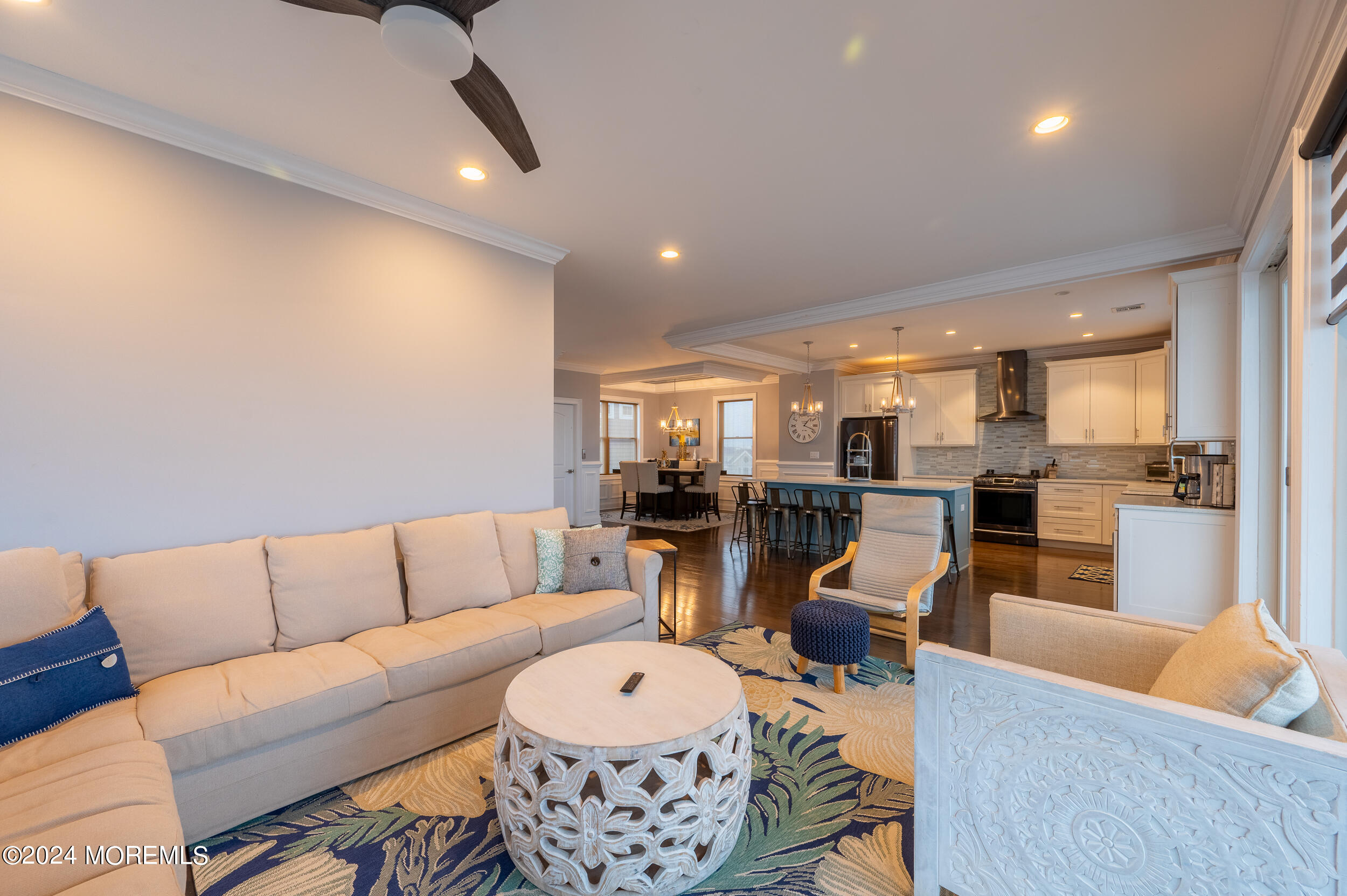 1851 Oceanfront Seaside Heights, NJ 08751 - Photo 26 of 66 Living 4
