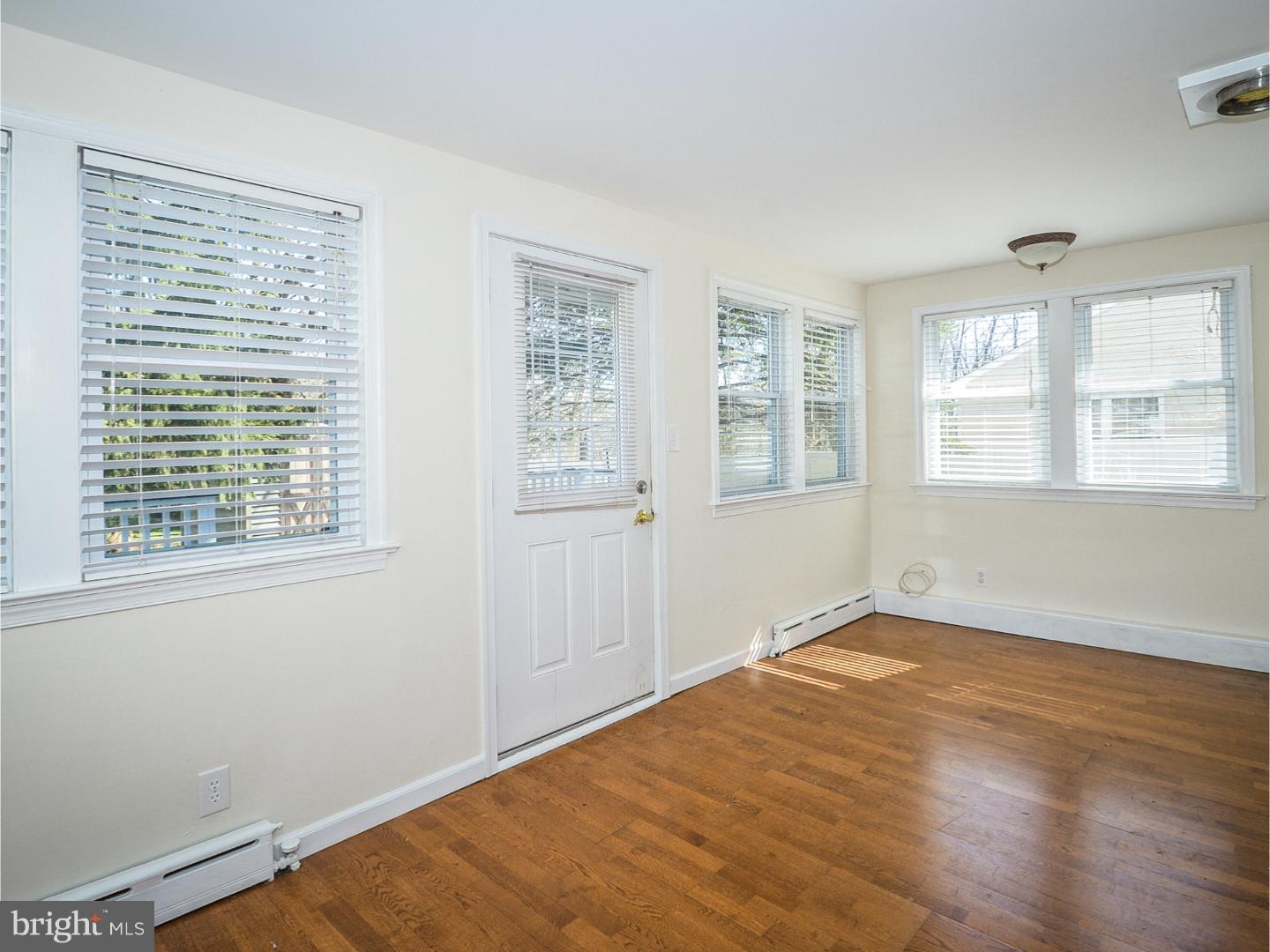 35 Wilkshire Road Doylestown, PA 18901 - Photo 8 of 24 Sun Room