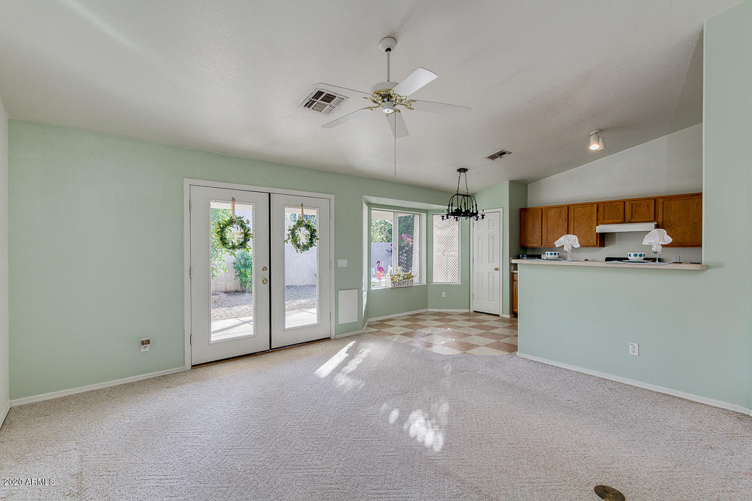 2131 East Ranch Court Gilbert, AZ 85296 - Photo 7 of 31 07-Ranch Cour