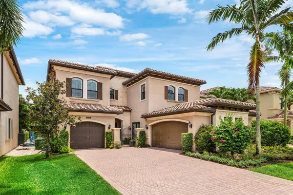 $2,350,000 | 8658 Lewis River Road, Delray Beach, FL 33446