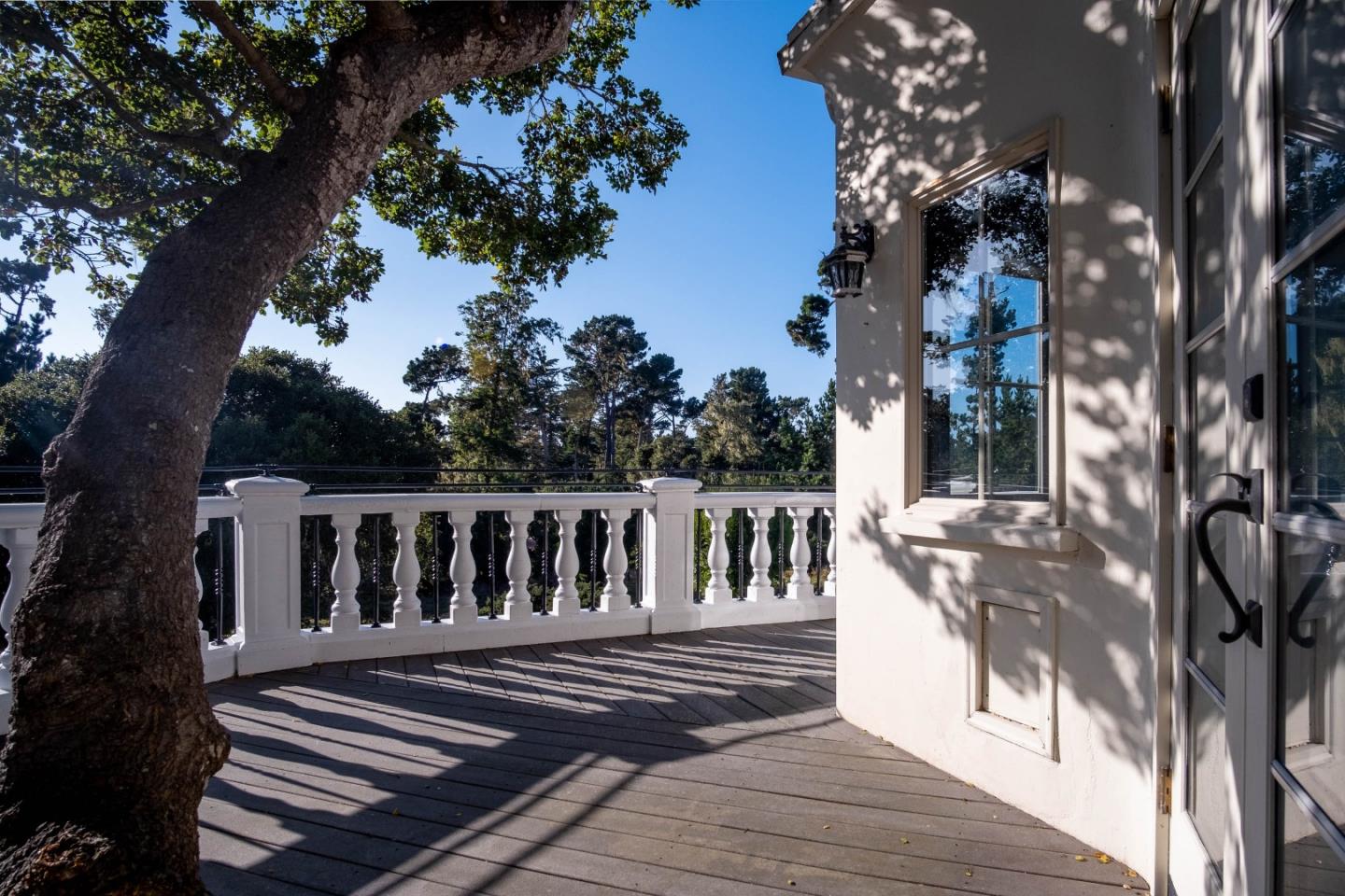 2832 Sloat Road Pebble Beach, CA 93953 - Photo 29 of 43 Gallery Image 29