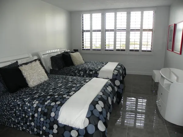 $6,000 | 3400 North Ocean Drive, Unit 905, Riviera Beach, FL 33404