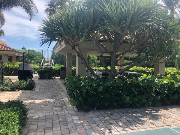 $6,000 | 3400 North Ocean Drive, Unit 905, Riviera Beach, FL 33404