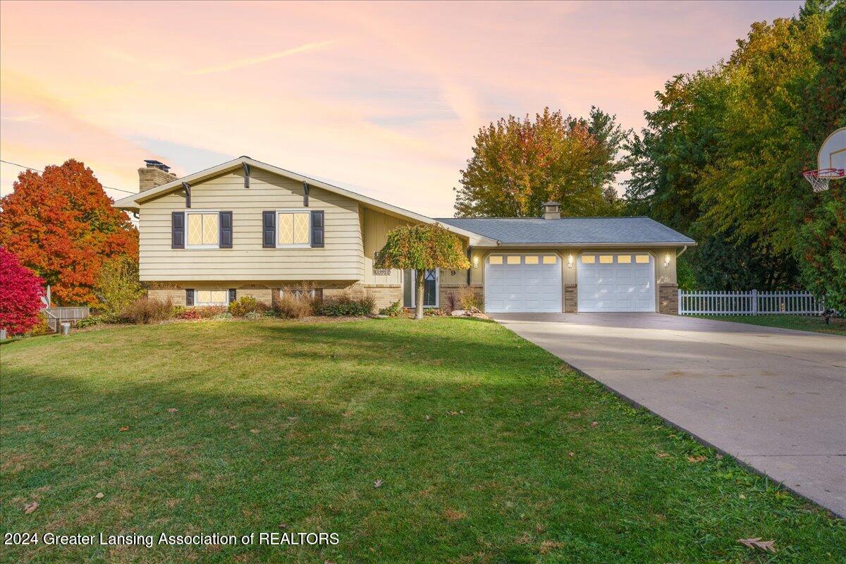1409 Boichot Road Lansing, MI 48906 - Photo 1 of 43 01-Media Jett - 08