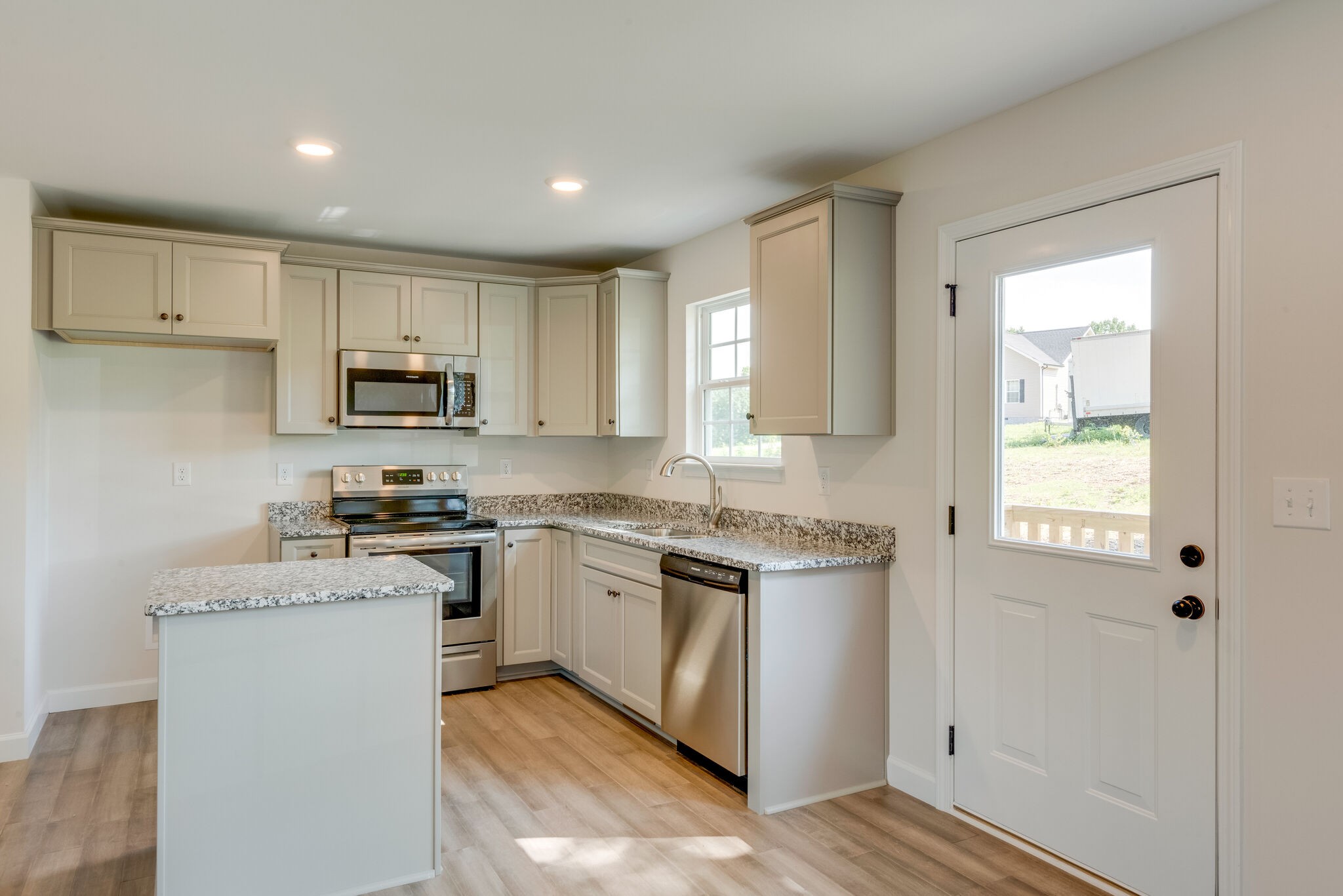 746 Nels Adams Road Dickson, TN 37055 - Photo 10 of 31 Gallery Image 10