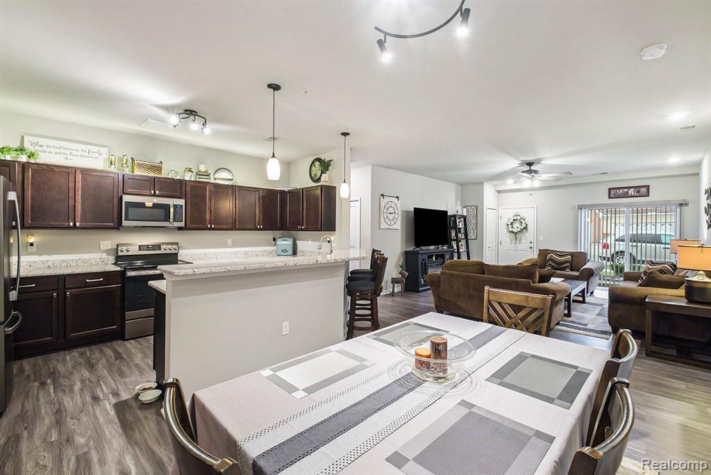 9904 Ridge Run Street Howell, MI 48855 - Photo 15 of 17