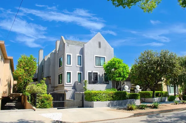 $848,000 | 240 South Mentor Avenue, Unit 2, Pasadena, CA 91106